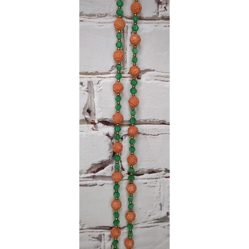 Vintage Estate Orange Carved Flower Green Bead‎ 29